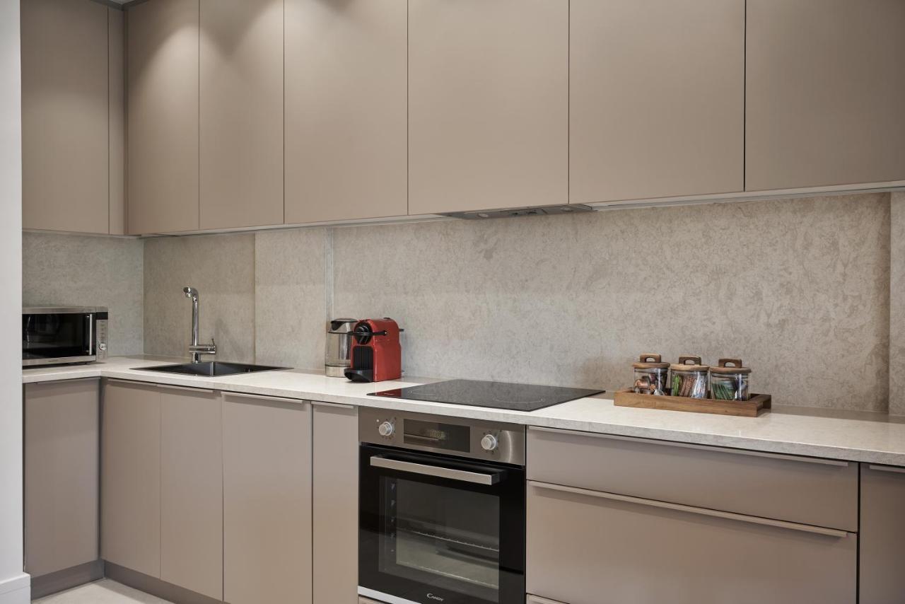 Urban Heights 3Bd Apt, Next To Hilton Atenas Exterior foto